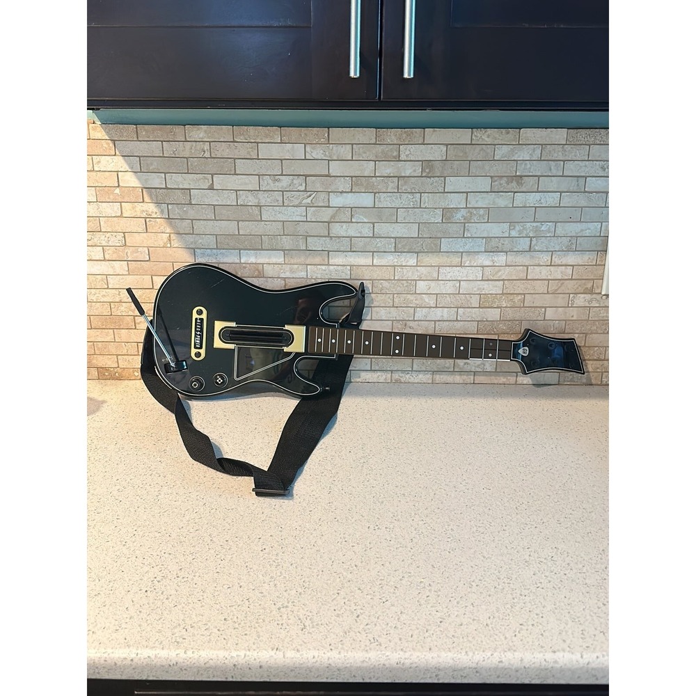 Guitar Hero Live Ps3 Guitar Controller Model #654 No dongle